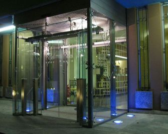 Hotel Lodi - Lodi - Edificio