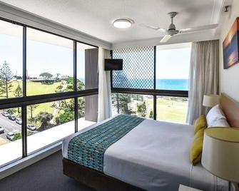 Beach House Seaside Resort - Coolangatta - Bedroom