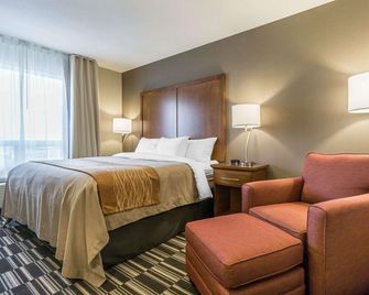 Comfort Inn & Suites Edmonton International Airport - Nisku - Camera da letto
