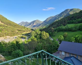 Hotel des Etrangers - Saint-Martin-d'Entraunes