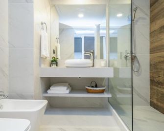 Hotel Solerios Mansa - Punta del Este - Bany
