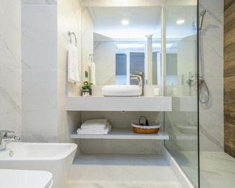 Hotel Solerios Mansa - Punta del Este - Badrum