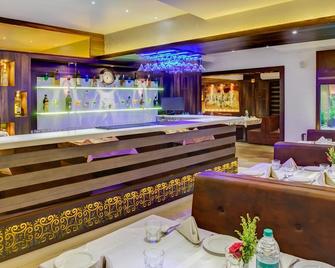 Hotel Spencer - Thane - Bar