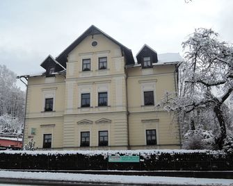 Penzion Jasmin - Liberec - Edificio