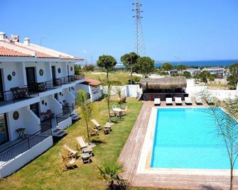 Levia Hotel - Cesme - Pool