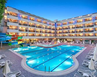Avena Resort & Spa Hotel - Alanya - Pool