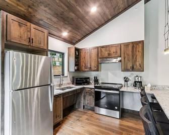 The Pine at Treetop Villas - Lake Delton - Cozinha