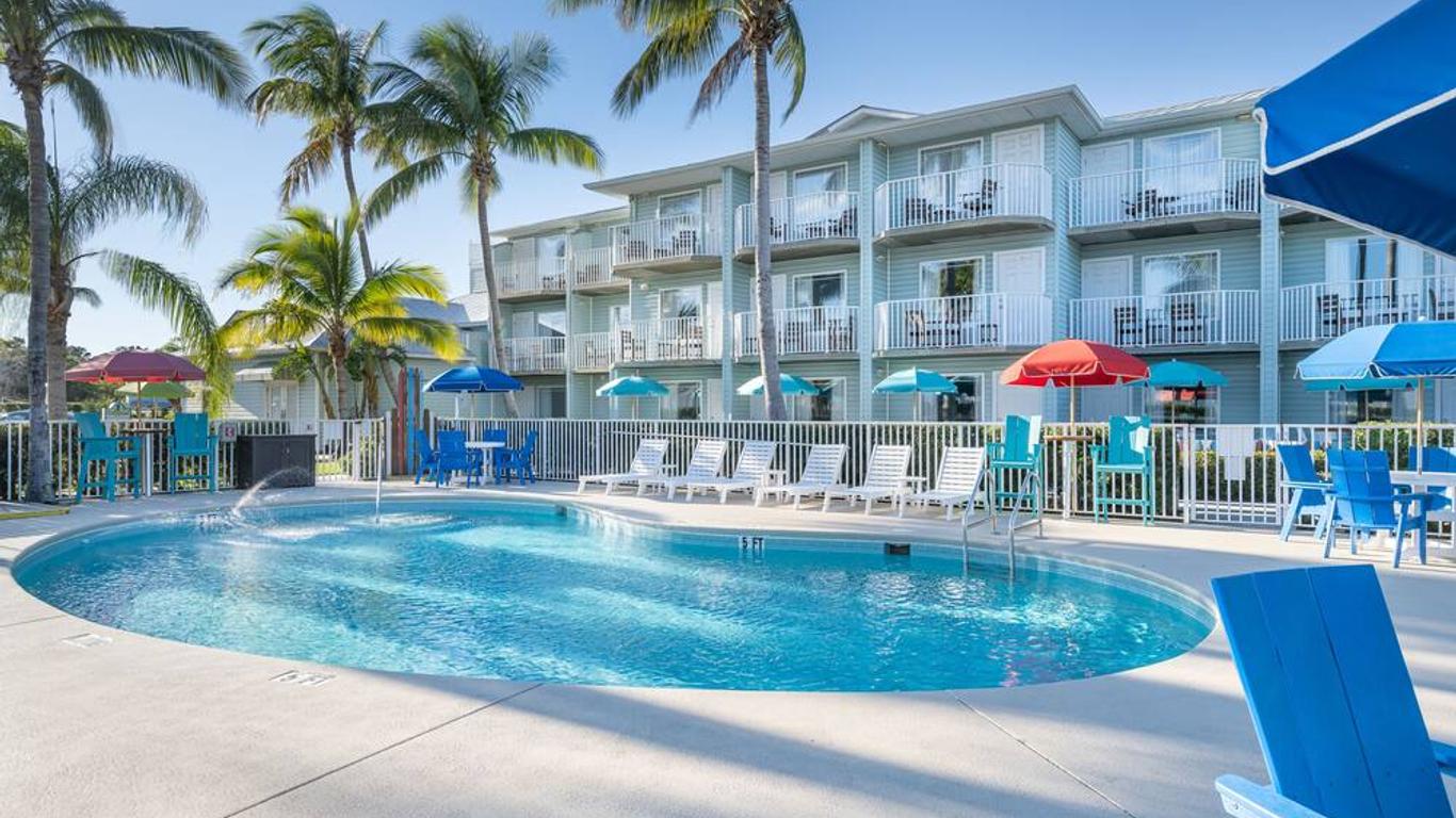 Capt Hirams Resort