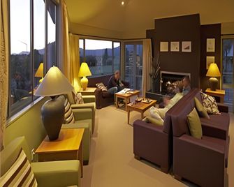 Te Weheka Boutique Hotel - Fox Glacier - Lobby