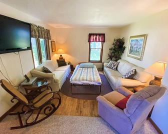 All Occasion Central Wi Home - Rothschild - Sala de estar