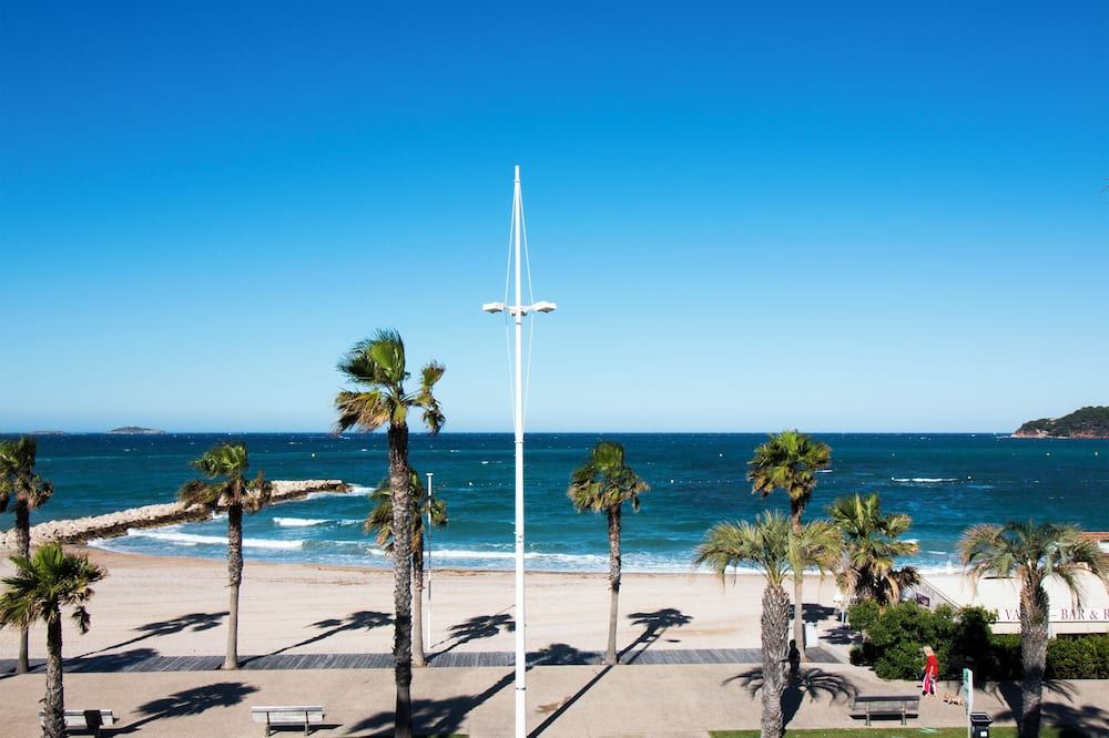 Experience Six Fours Les Plages in Style! Pets are Welcome Here! - Сі-Фур-ле-Плаж - Пляж