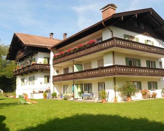 Ferienwohnungen Maria - Rottach Egern