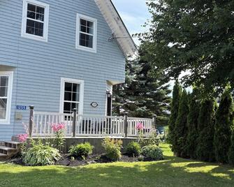 Muttart Heritage House in Historic Bedeque Village - Bedeque - Edificio