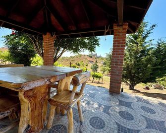 Cabañas Colibri - Guadalupe - Patio