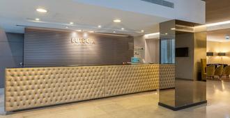 Lutecia Smart Design Hotel - Lissabon - Rezeption