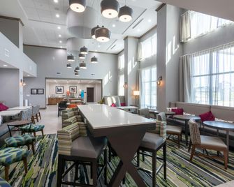 Hampton by Hilton Dallas East - Dallas - Restaurant