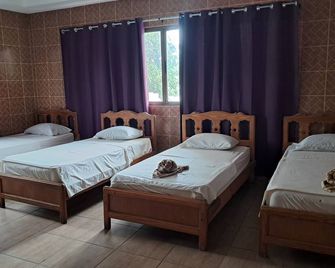 Hotel Pensión Galicia - El Varital - Bedroom