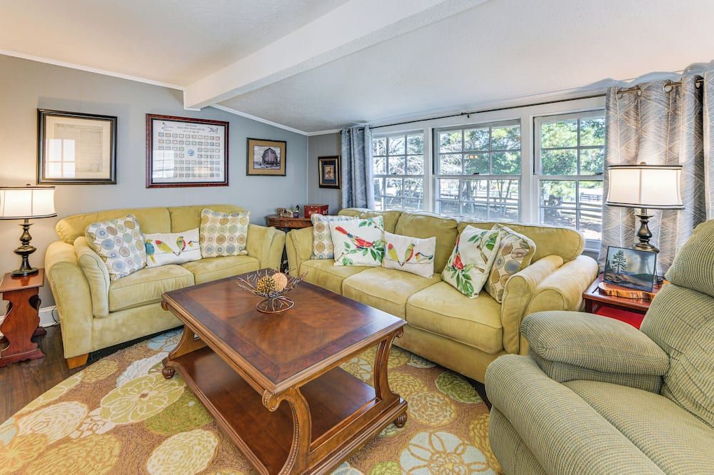 7 Mi to Sprewell Bluff Park: Home w/ Patio & Yard! - Thomaston - Huiskamer