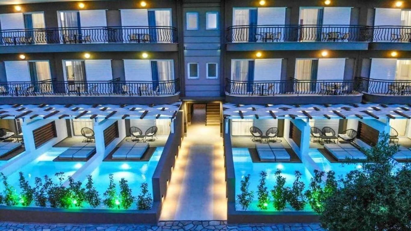 Royal Hotel and Suites