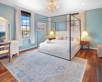 The Hill - Providence - Bedroom