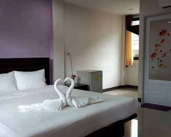 Nan Green View Hotel - Nan - Habitación