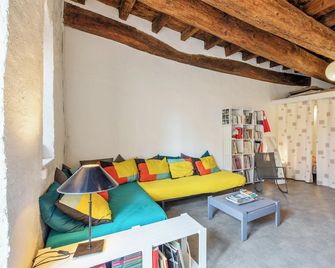 Charming studio | Near Fort Saint-André - Villeneuve-lès-Avignon
