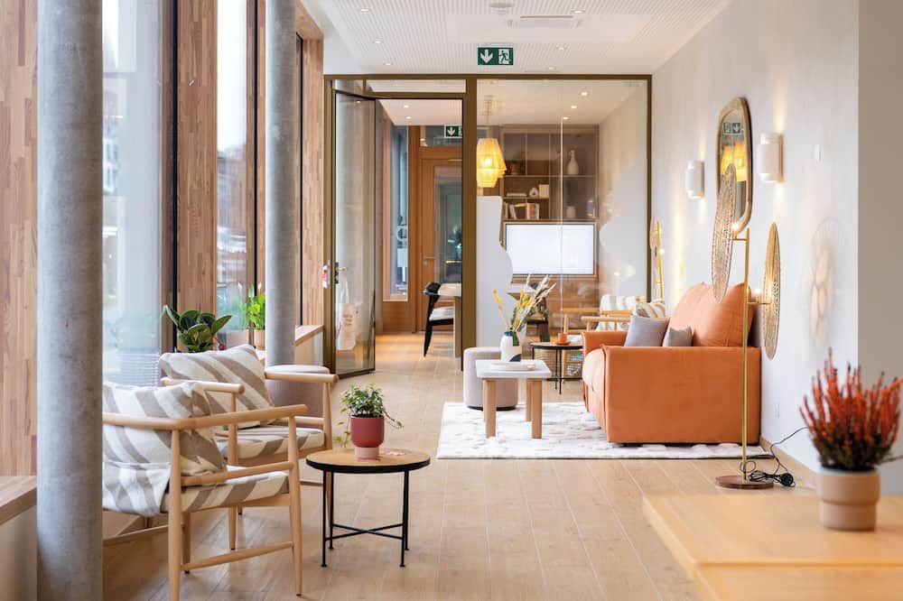 هود - جنيف - ردهة