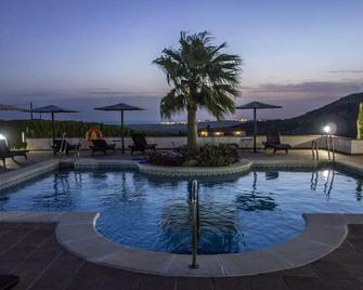 Hotel Sindhura - Vejer de la Frontera - Piscine