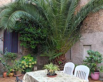 Room in Guest room - The Green Suite - Ferrals-les-Corbières - Patio