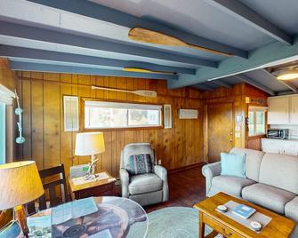 Sea Mist Cottage - Yachats