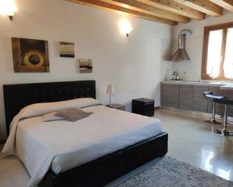 Alberghiera Venezia - Venice - Bedroom