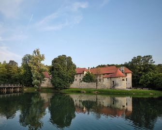 Hotel Grad Otocec Relais & Châteaux - Otocec - Außenansicht