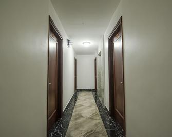 Sao Bang Hotel - Hanoi - Flur