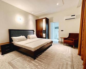Daystar Luxury Apartment - Asaba