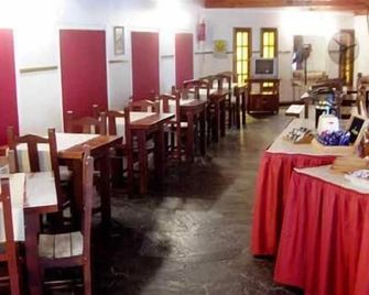Hosteria Amparo - Neuquén - Restaurante