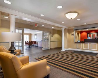 Extended Stay America Suites - Chicago - Ohare - Allstate Arena - Des Plaines - Lobby