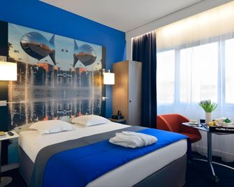 Nice Centre Hotel - Nice - Bedroom