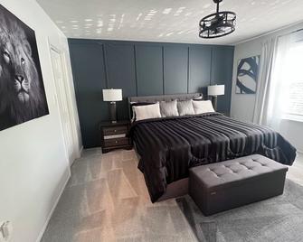 Cozy Suburban Haven!!! - Waldorf - Bedroom