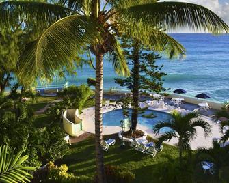 Blue Orchids Beach Hotel - Bridgetown - Pool