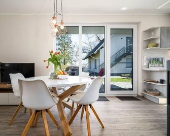 Apartment Strandhaus 2 Eg - Gotthun - Essbereich