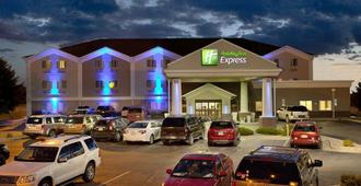 Holiday Inn Express Jamestown - Jamestown - Rakennus