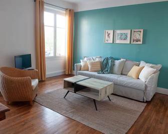 Appartement spacieux avec balcon et parking - Brest - Pokój dzienny