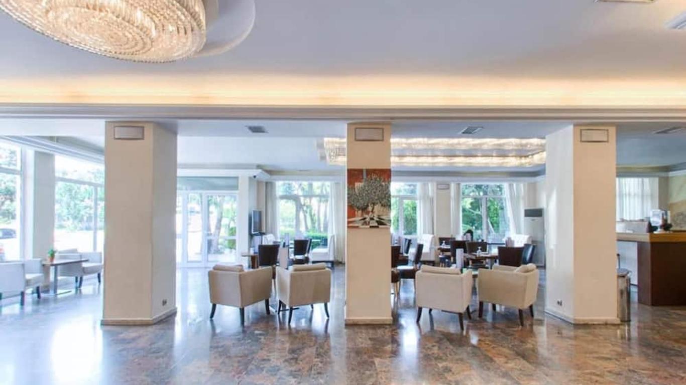 Hotel London