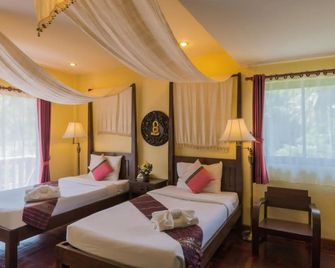 Coral Hotel Bangsaphan - Bang Saphan