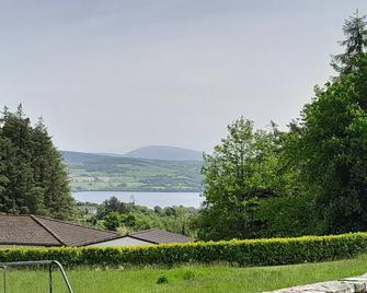 Peaceful Cottage in the Clare countryside, amazing views and close to the water - Killaloe