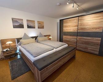 Alpaka - & Ferienhof Neukämper - Norden - Bedroom