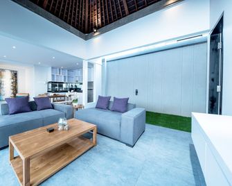 Villa Dedayuh Seminyak - Kuta - Sala de estar