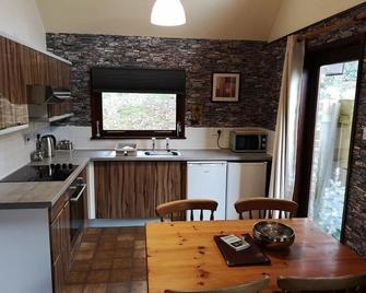 Primrose 19-Woodland Lodges-Carmarthen-Pembroke - St Clears - Cucina