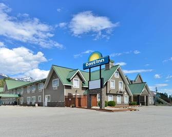 Canadas Best Value Inn Valemount - Valemount - Edificio