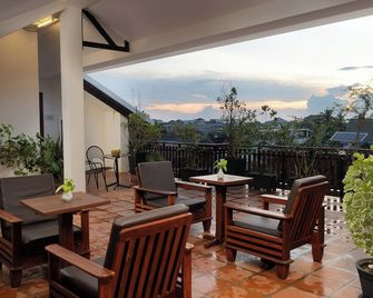 阿德瓦亞酒店 - 暹粒 - 陽台